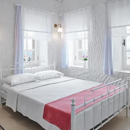 1884 Mai Konak Hotel